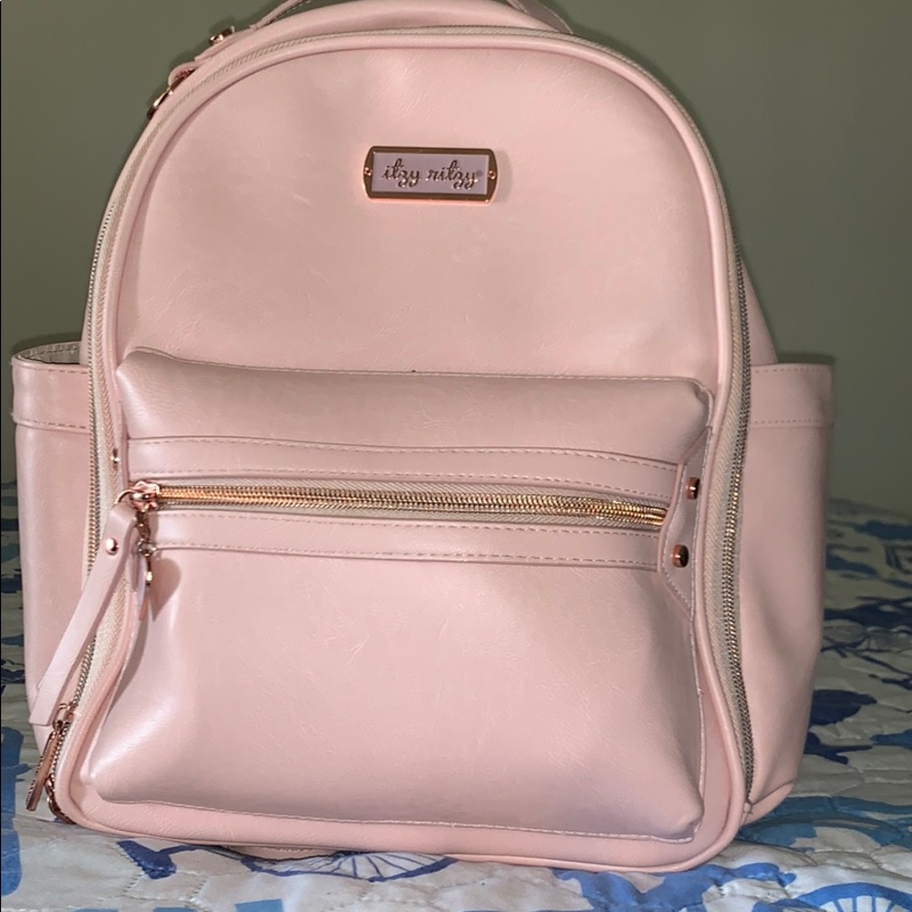 Itzy ritzy sensible momma collab